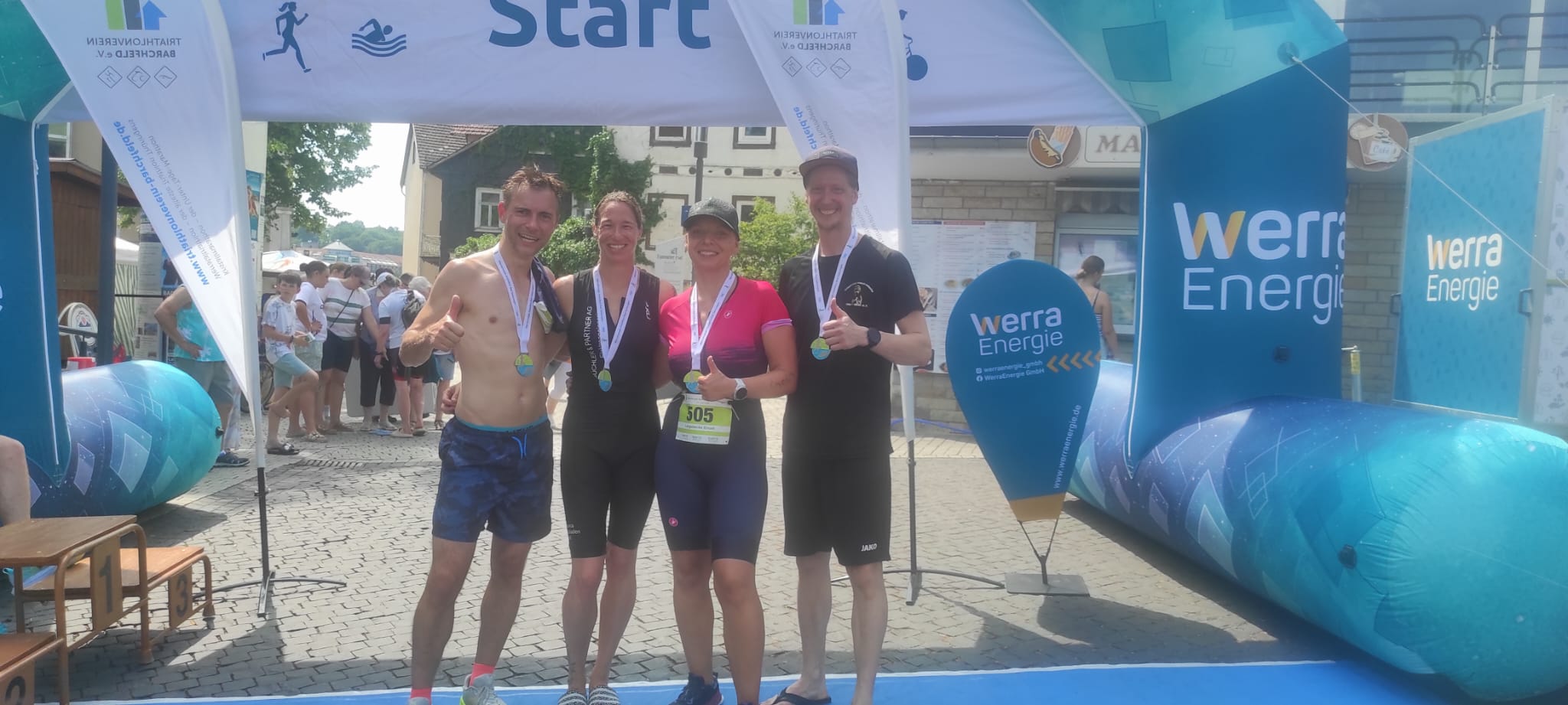 Athleten der Triathletenschmiede beim Swim & Run in Bad Salzungen